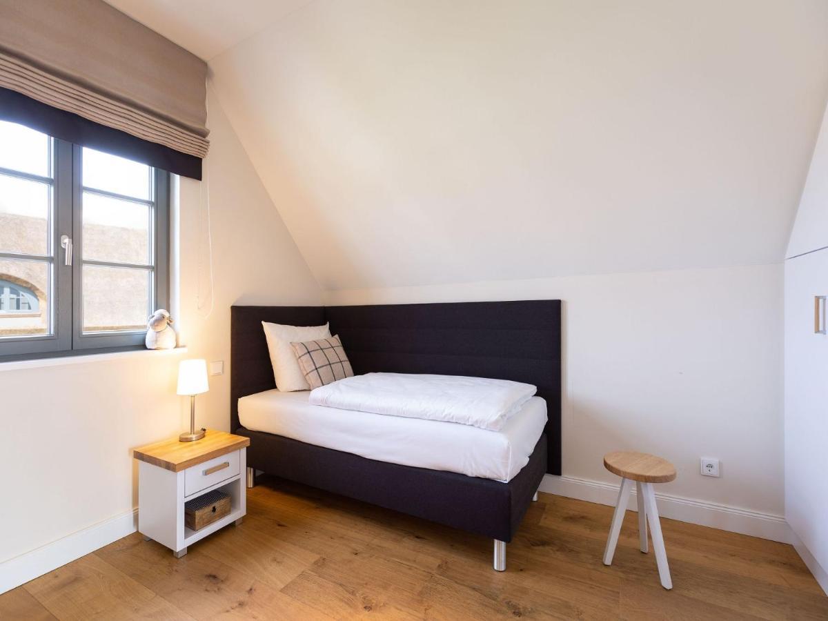 Reetland Am Meer - Premium Reetdachvilla Mit 2 Schlafzimmern, Sauna Und Kamin E04 Dranske Exterior foto